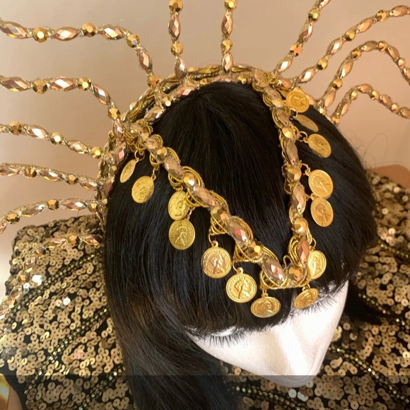 Gold Medusa Headpiece main image 10